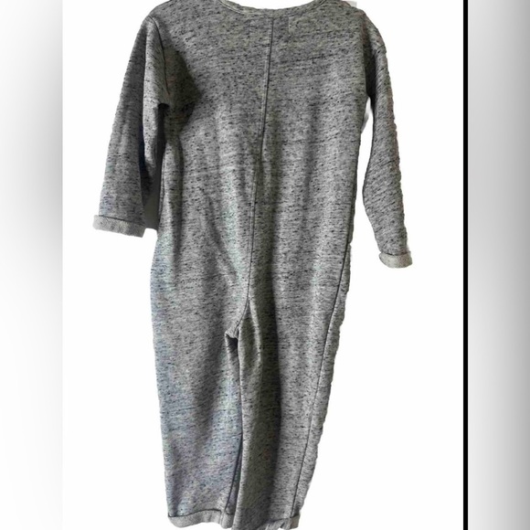 Old Navy Kids, toddler girls grey button‎ Down jumpsuit, size 3T. - Picture 2 of 5